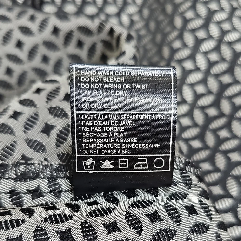 BB Dakota Monochrome Patterned Dress - Picture 11 of 15